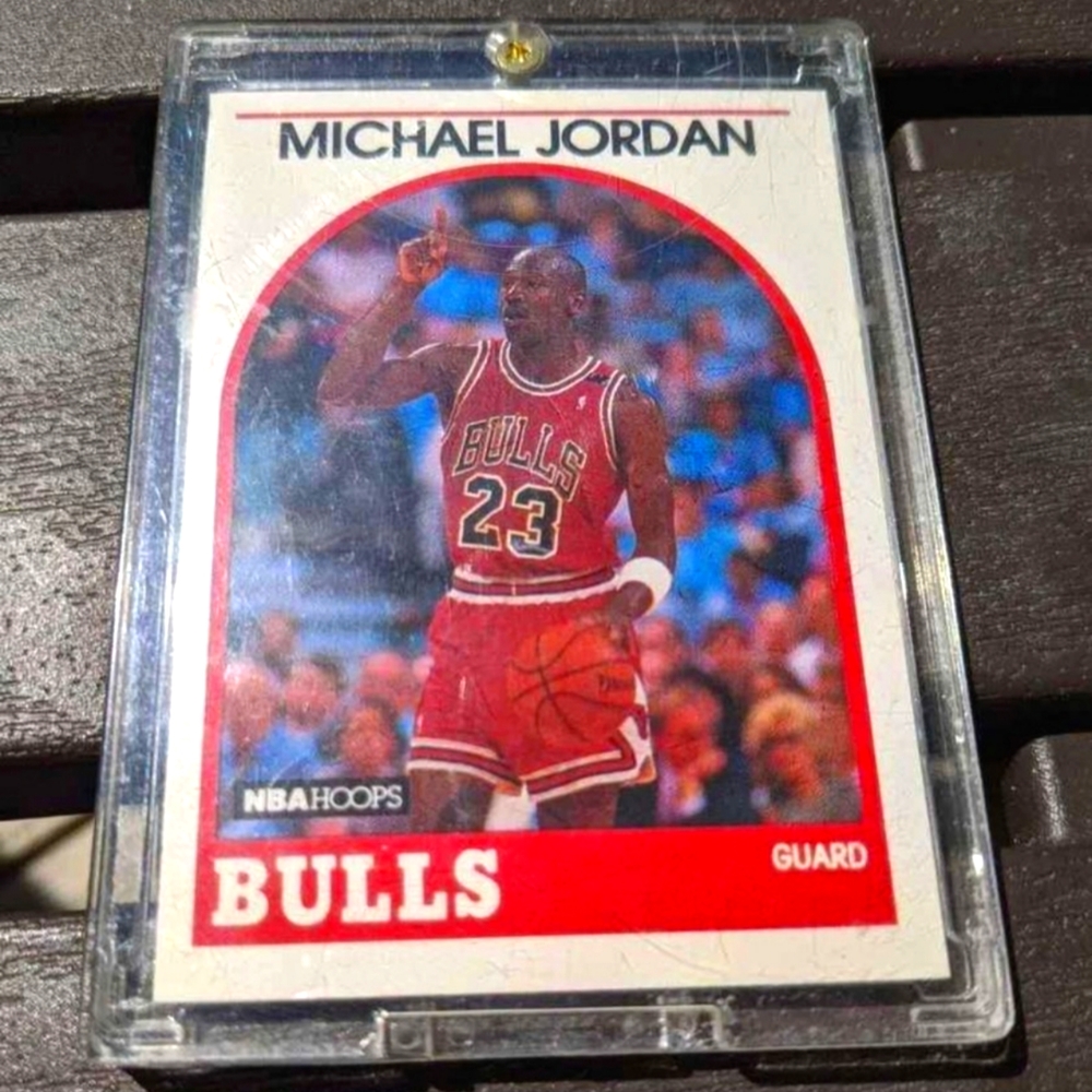 Rare 1989 HOOPS #200 Michael Jordan Chicago Bulls HOF